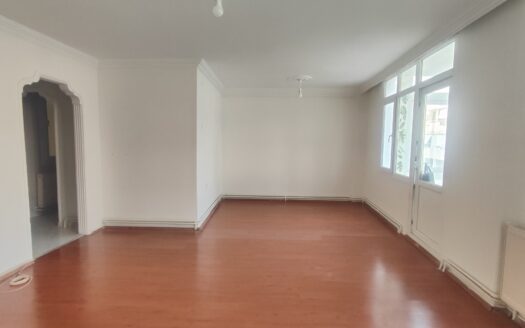 İki Kadın Bir Anahtar’dan Karşıyaka Aksoy da 3+1 Kiralık Daire