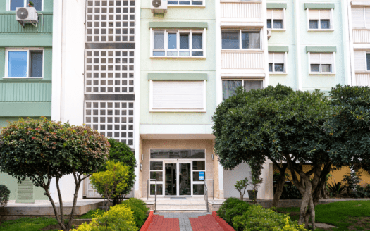 SELÇUK 2 BLOK 13.KAT DENİZ MANZARALI 3+1 150m² SİTE İÇİ KİRALIK DAiRE