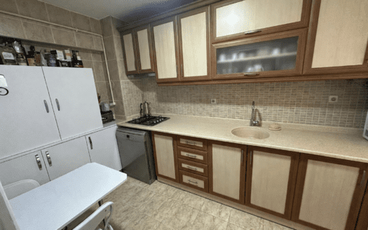 Girne Bulvarı’nda Sahile 2. Bina | Full Deniz Manzaralı | 3+1 Geniş & Bakımlı Fırsat Daire!