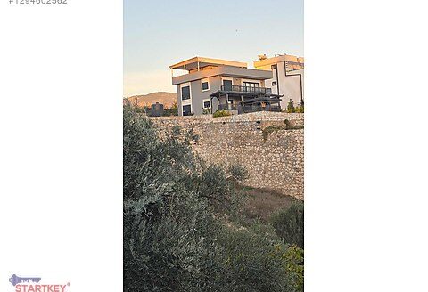 SATILIK TRİPLEKS VİLLA