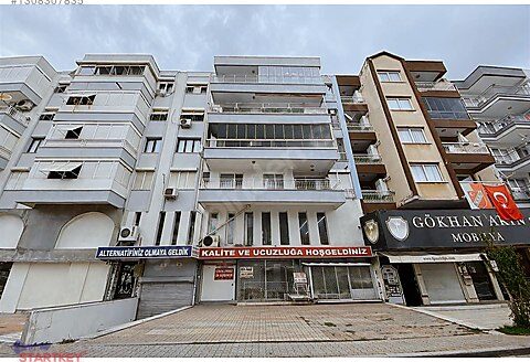 Karşıyaka Goncalar’da Tadilatlı 3+1 Kiralık Daire