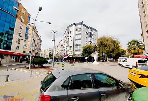 Bornova Erzene Satılık Dükkan