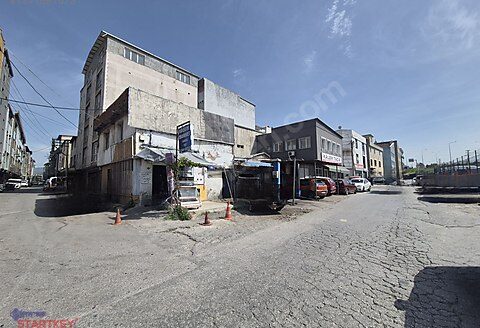Bornova Ayakkabıcılar Sitesi Çevreyolu Yanı Satılık Dükkan
